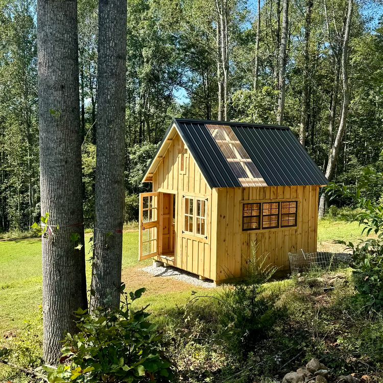 custom shed